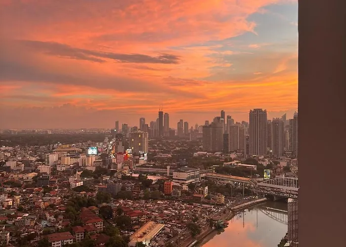 In Mandaluyong With Bgc Skyline